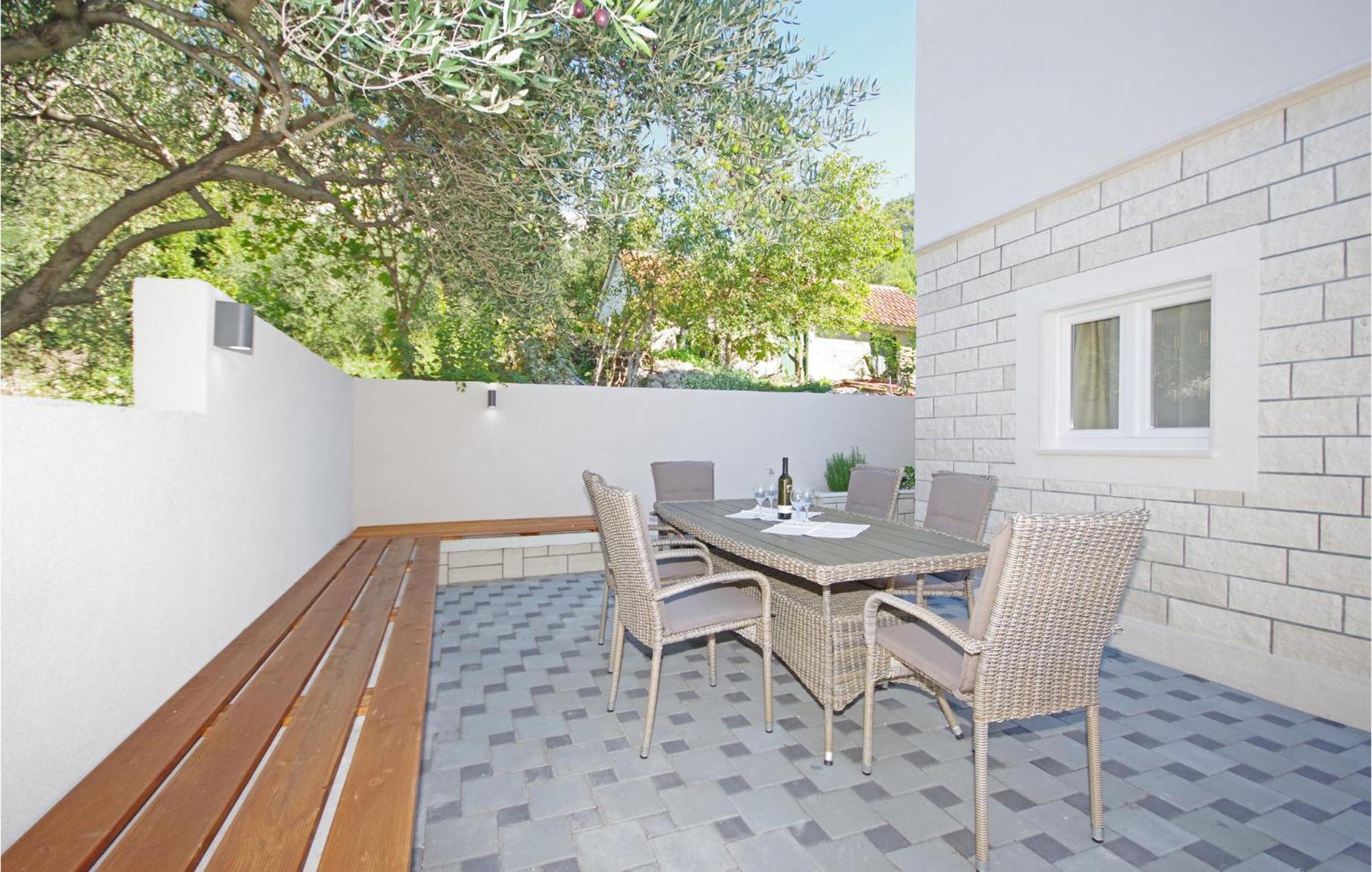 Awesome Home In Drvenik With Wifi Exterior photo